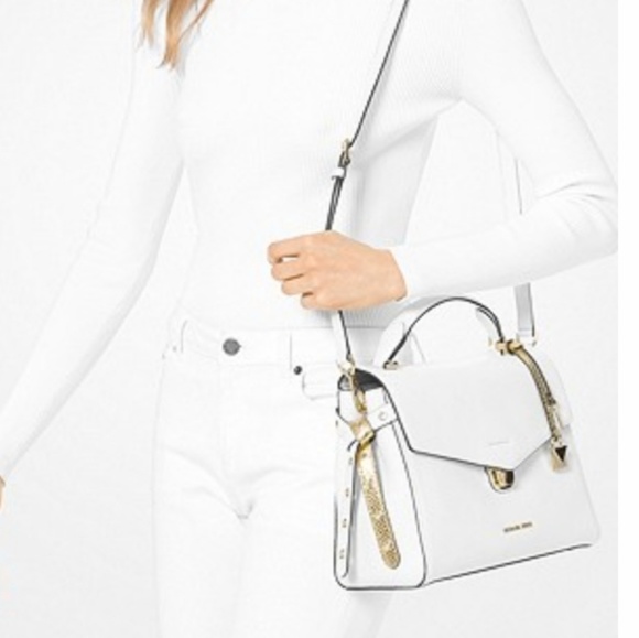 MICHAEL KORS

Bristol Medium Leather Satchel - Picture 4 of 4